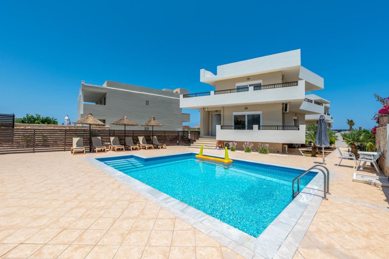 Sophia-elpis Villa *
