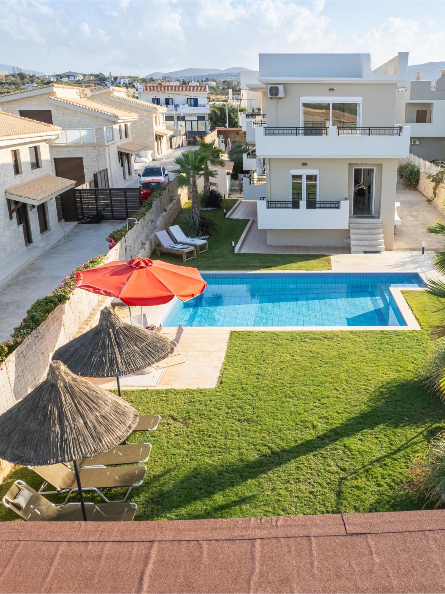 Sophia-elpis Villa *